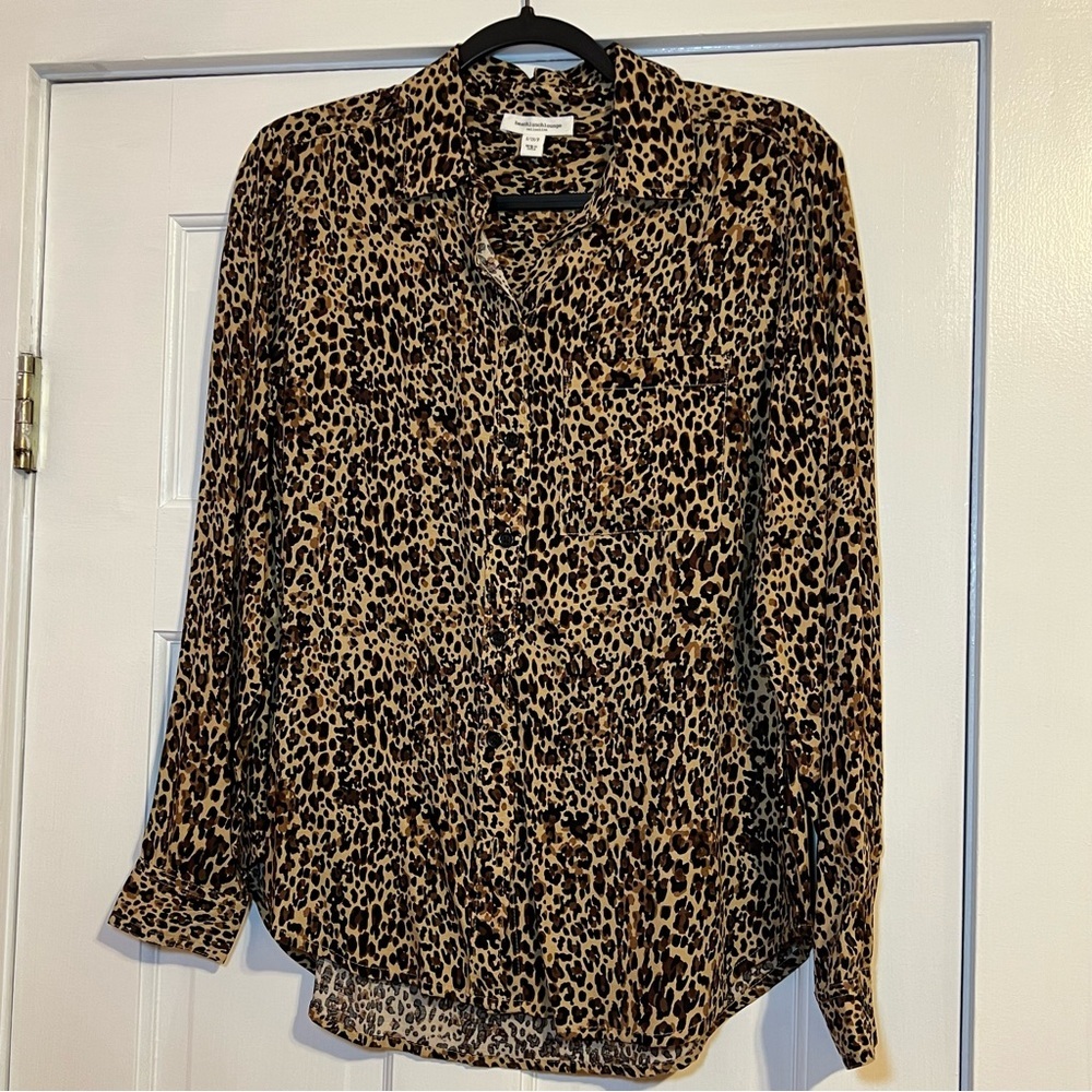 #85 BEACHLUNCHLOUNGE LEOPARD PRINT TOP SMALL